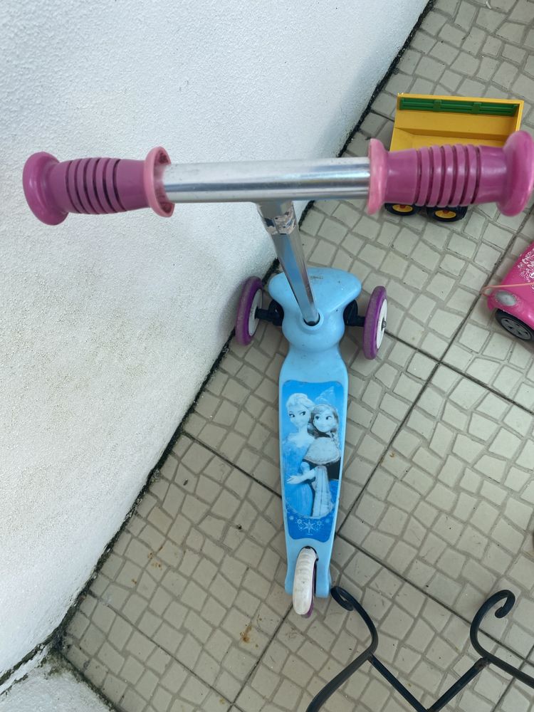 Trotinete de 3 rodas Frozen
