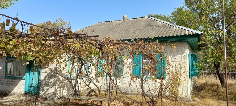 Продам будинок у Чорнявці.