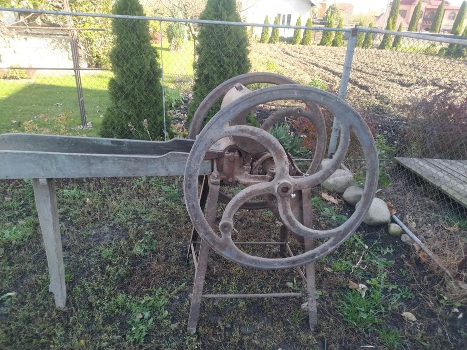 Продам  січкарню