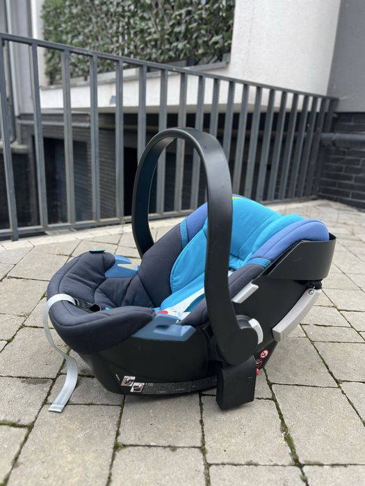 Автокрісло “Cybex”