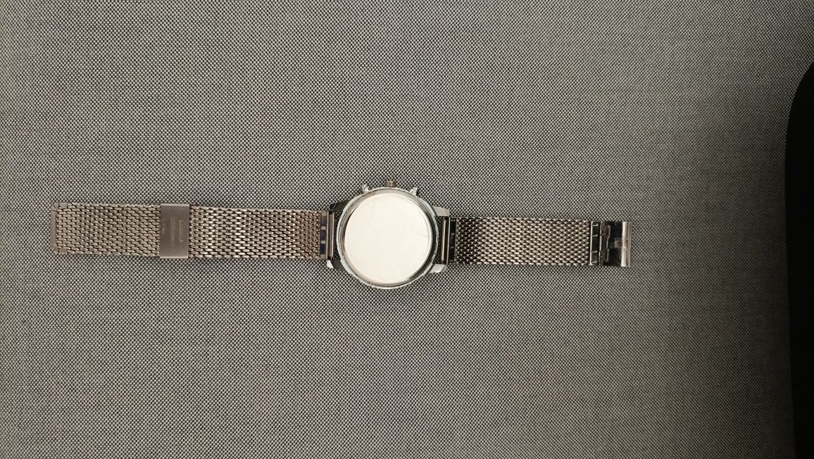 Conjunto de  2 relógios