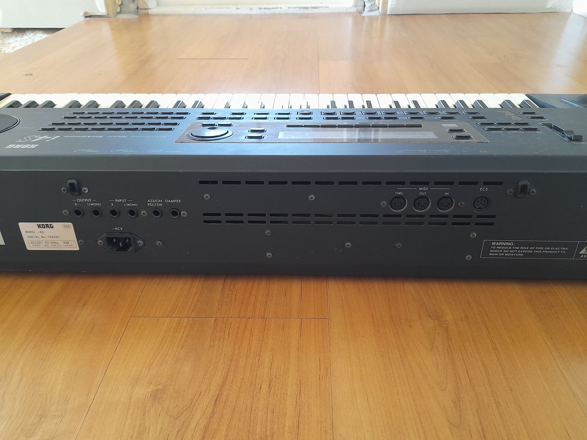 Organy Korg i4s sprawny
