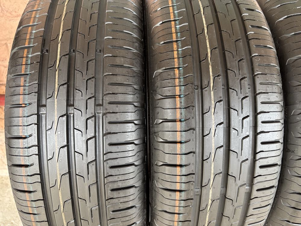 Комплект нових літніх шин 175/65R14 Continental