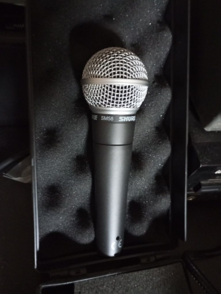 Mikrofone Shure sm57, sm58, behringer sm 8500