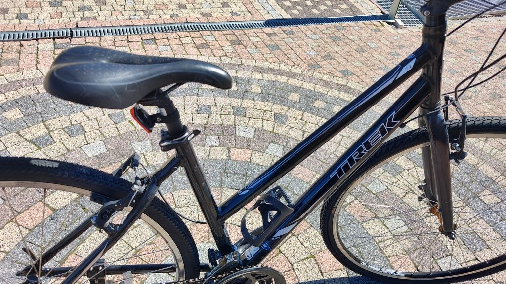 Rower alu TREK FX / Koła 28"/rama 17.5"/Shimano 3x7/
