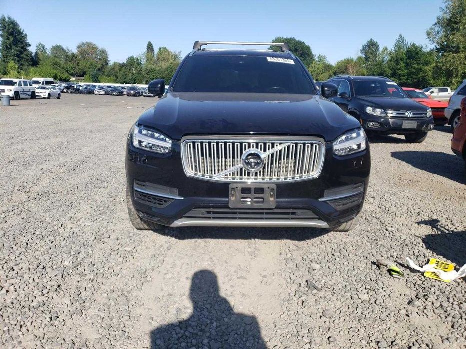 2018 Volvo XC90 T8