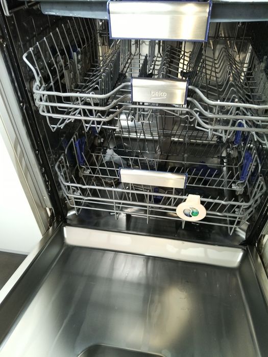Zmywarka Beko pod zabudowę 60
