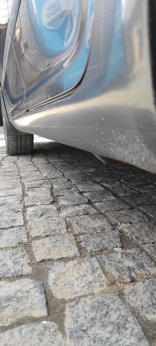 Автомобіль в гарному стані.