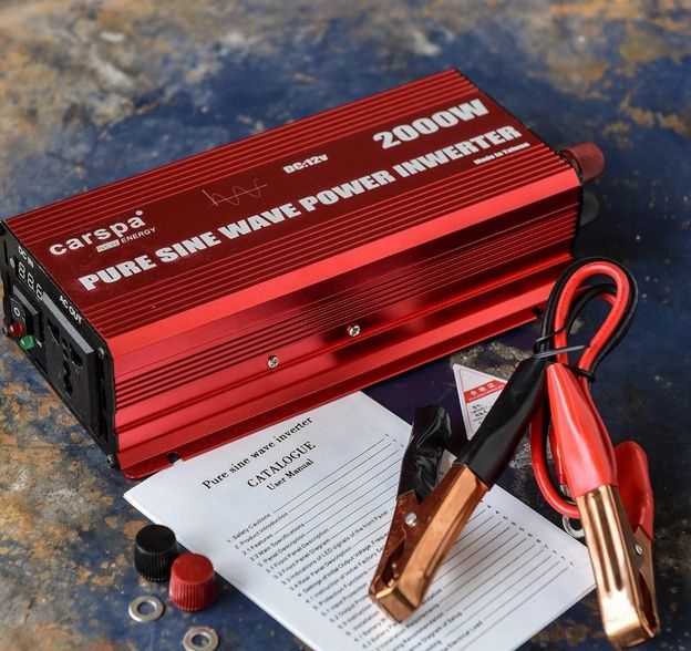 Інвертор перетворювач напруги Carspa 12В-220В 2000 Вт  чистий синус