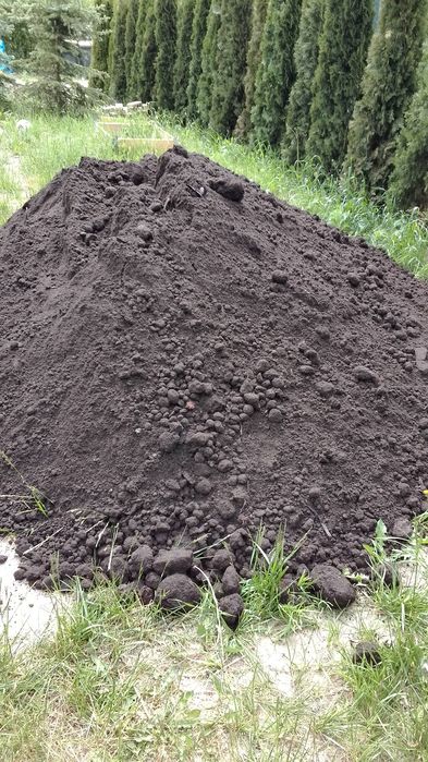 Ziemia ogrodowa czarnoziem piasek rozdrabniany