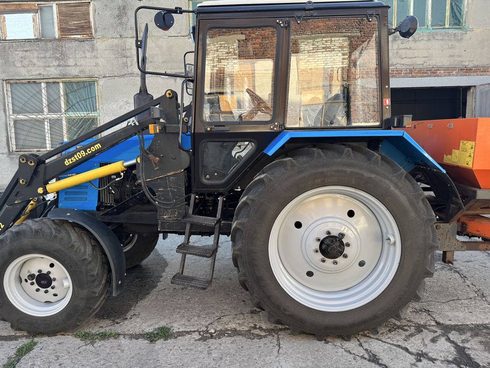 Трактор Мтз 892