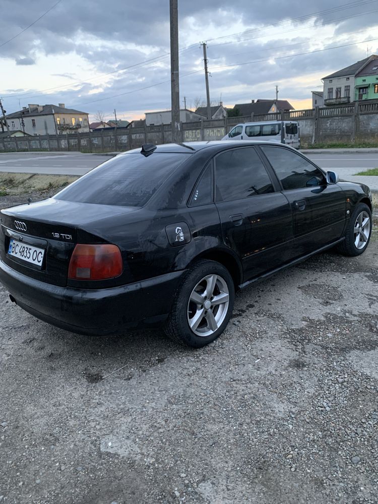 Audi a4   На повному ходу