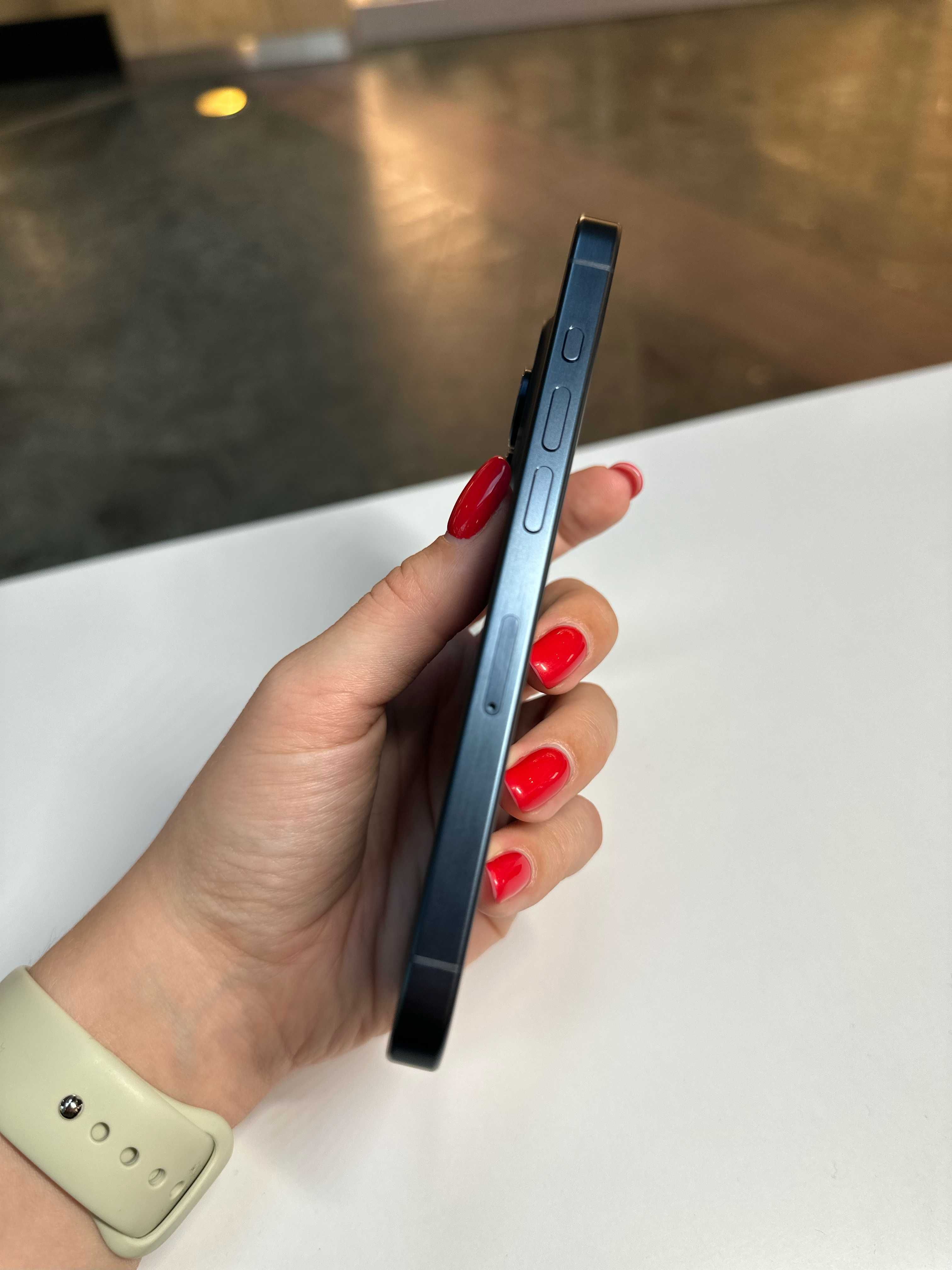 SUPER CENA/iPhone 15 Pro 128GB/gwarancja 24 msc/ZŁOTE TARASY