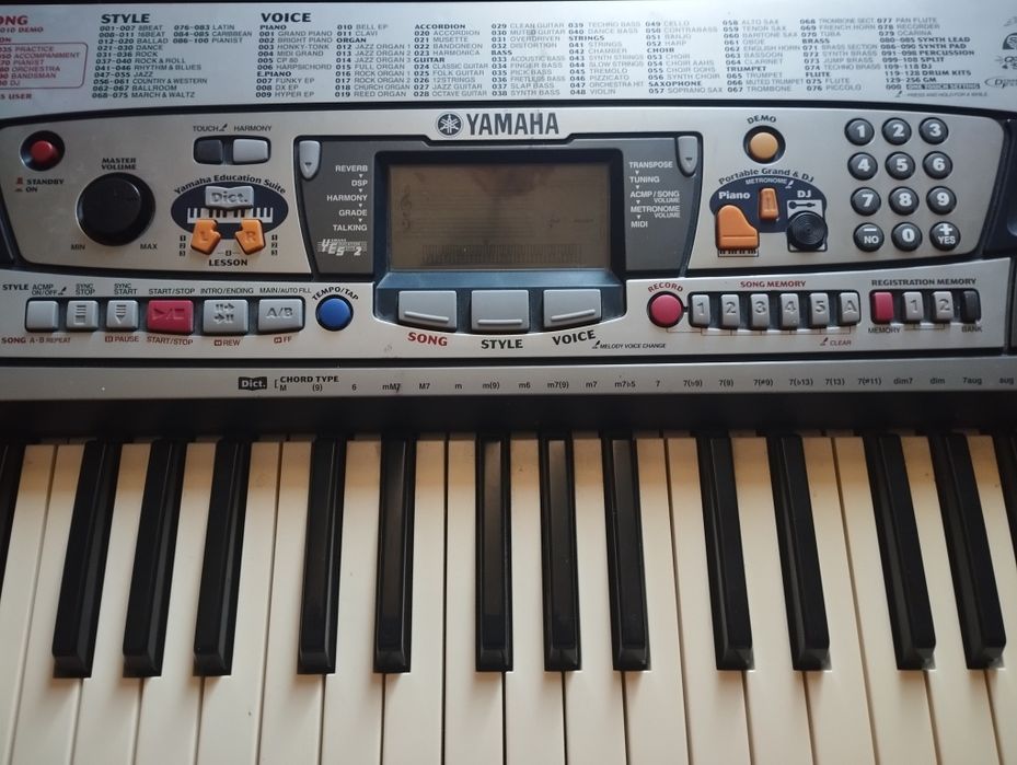 Музыкальный синтезатор  Yamaha psr 280