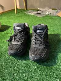 Кросівки Nike Vomero 5