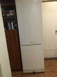 Холодильник Аристoн