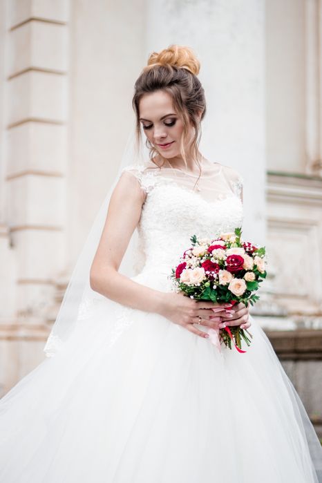 Свадебное платье  (слоновая кость)