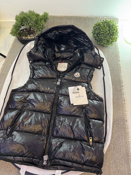 Colete da Moncler novo