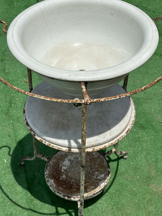 Lavatorio antigo em loica