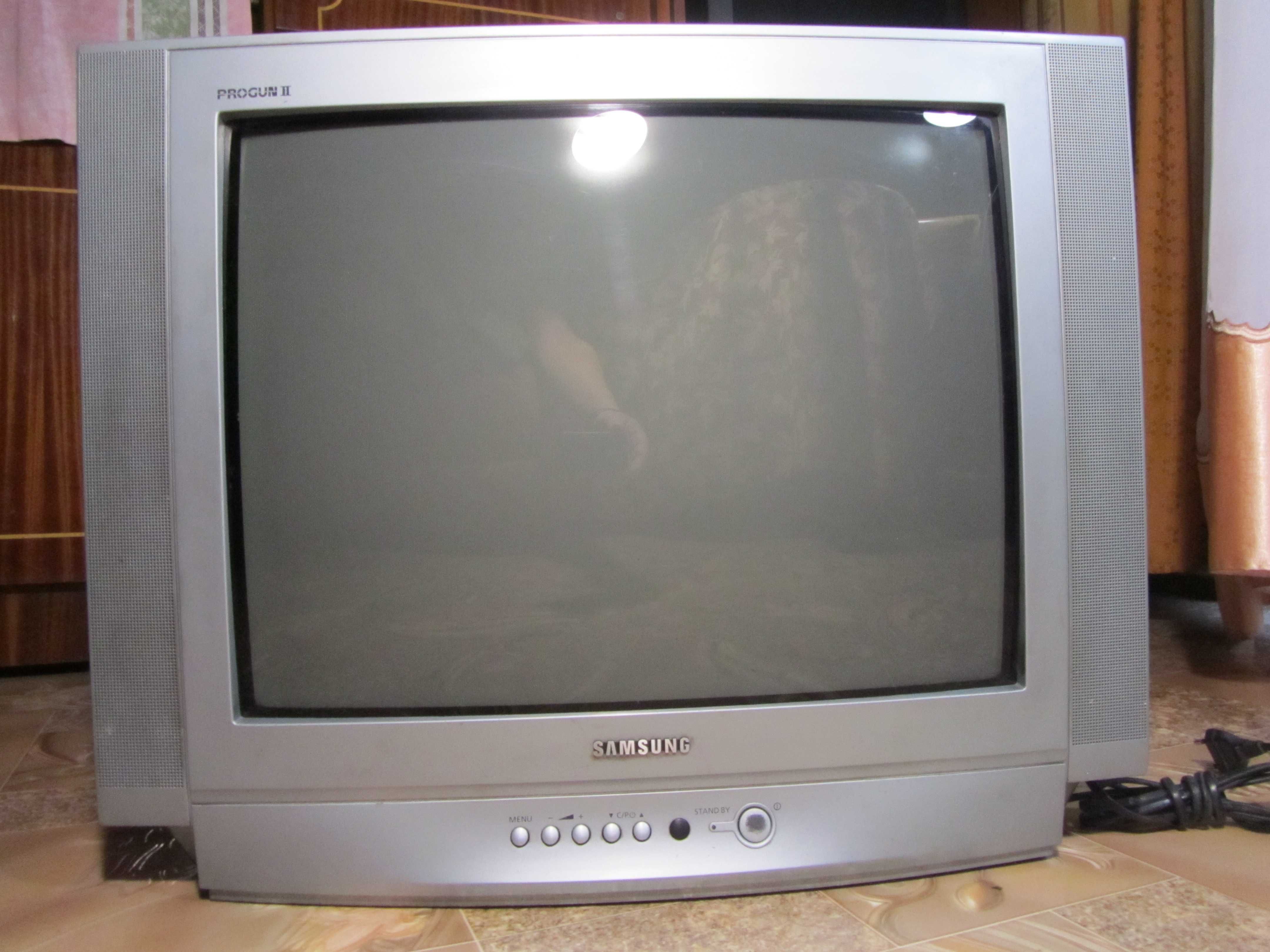 Телевизор SAMSUNG CS-21D8R