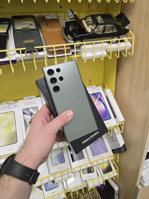 Samsung Galaxy S23 Ultra 12/512gb офіційний на подарунок