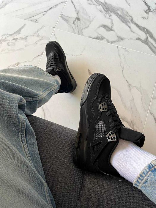 Jordan 4 Black Cat