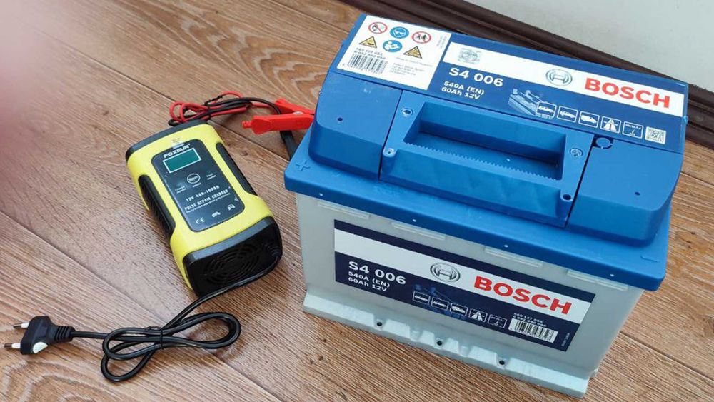 Аккумулятор авто Bosch S4 006 60Ah 540A 12V + З\п-Foxsur FBC1205D