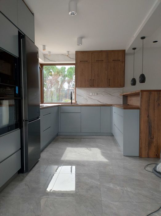 Meble na wymiar PUH Łukasz Ciesielski Pińczów Pasturka