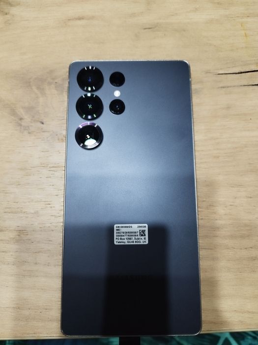 Samsung Galaxy s25 ultra
