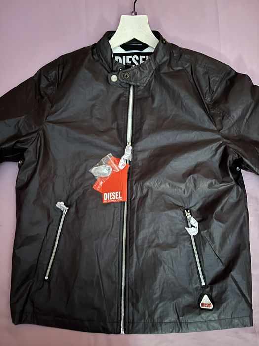 Wyprzedaż lekka kurtka męska Diesel.
