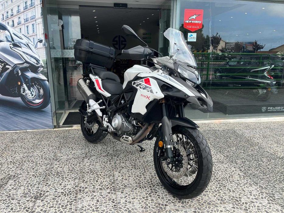 Benelli TRK 502X