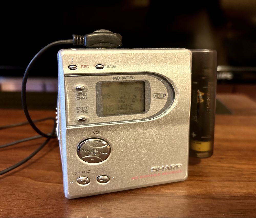 Minidisc (walkman) SHARP MD-MT190H(S)