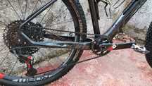 Bicicleta Btt em carbono