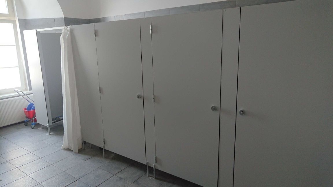 Kabiny WC sanitarne , Palarnie kabina giszetowa HPL LPW WLM Prysznic