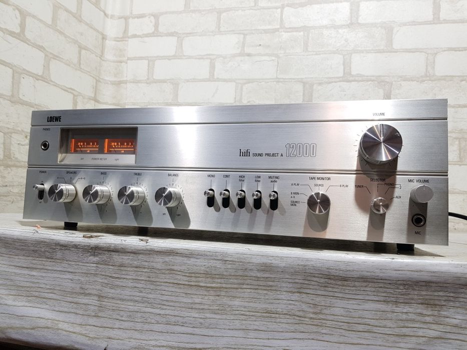 Стерео підсилювач LOEWE SX6576, 2*70Вт! б/у з Німеччини