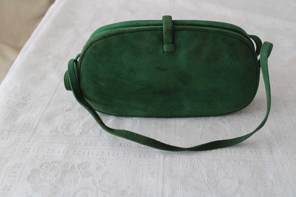 Pochete em pele genuína, aveludada em verde,  anos 40