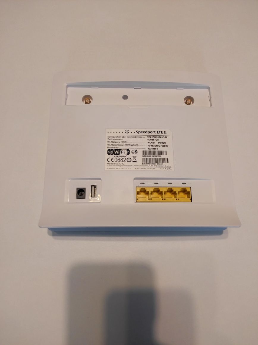 Router na karte SIM LTE Huawei B593 + 2 anteny