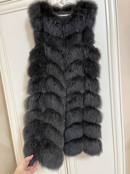 Подовжена жилетка натуральний песець