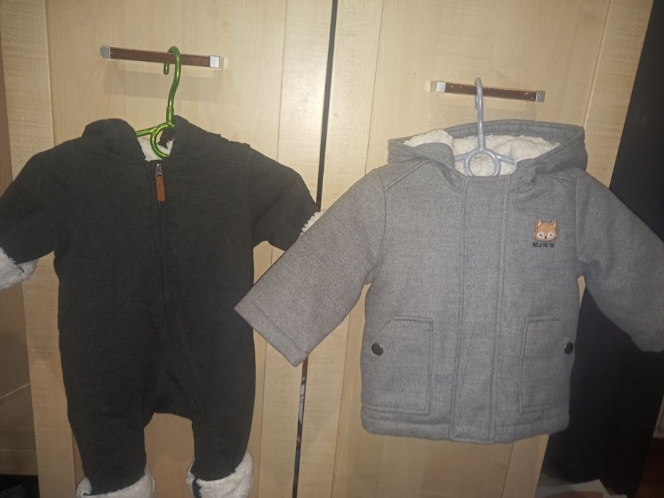 Kombinezon, kurteczka jesionka .cena za komplet