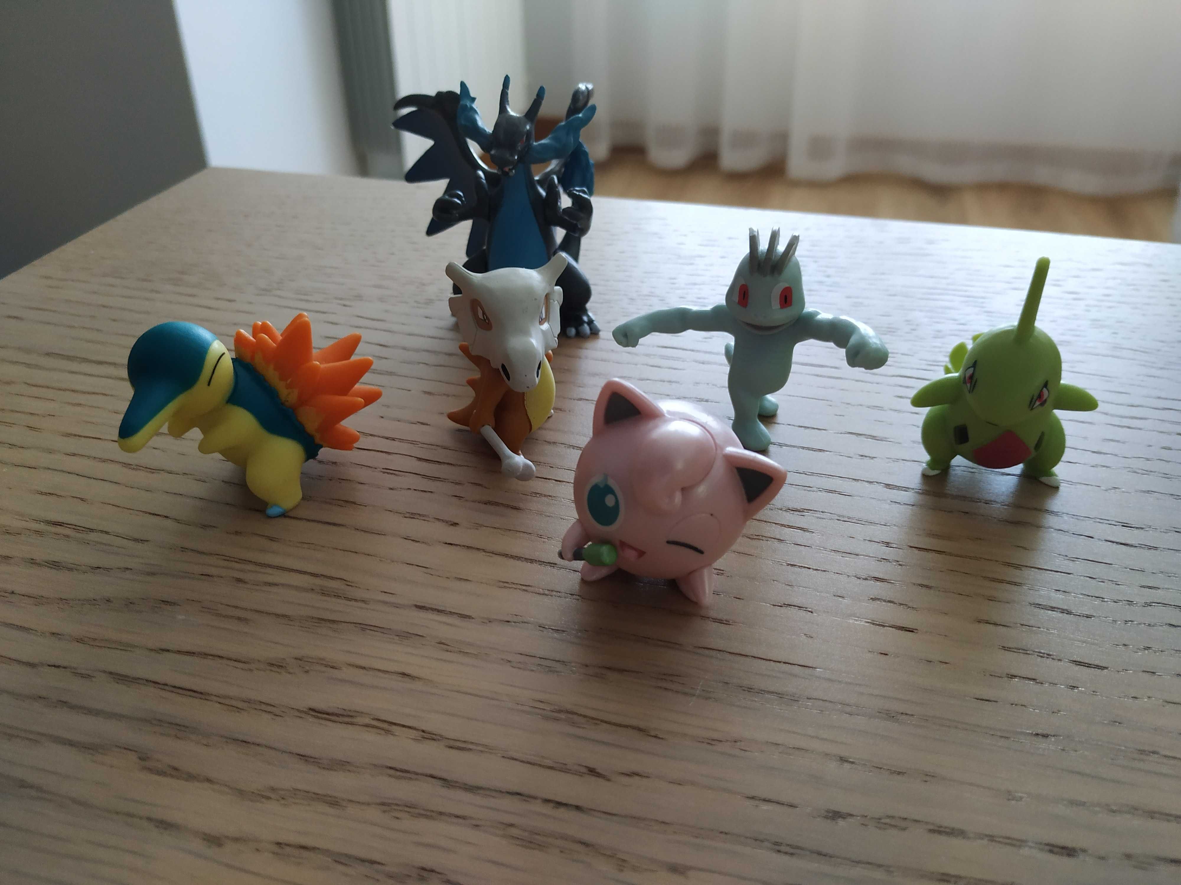 Bonecos/Figuras POKÉMON 4-6CM