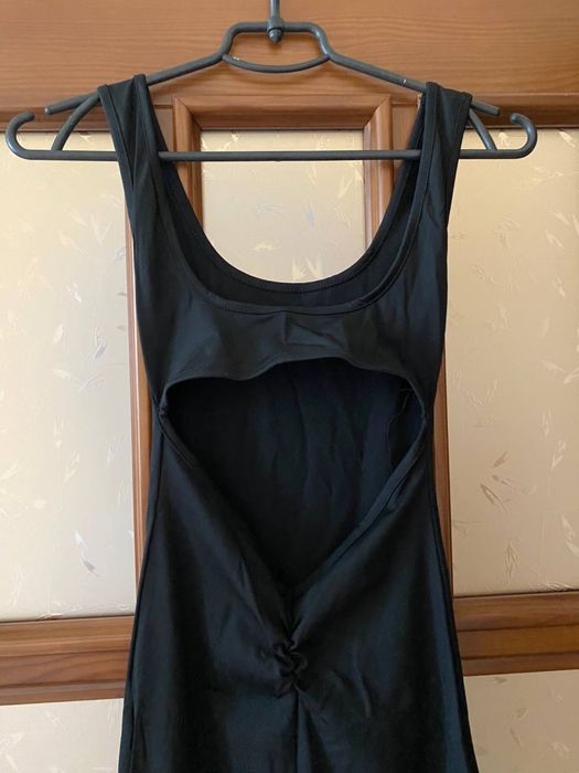 Жіночий комбінезон