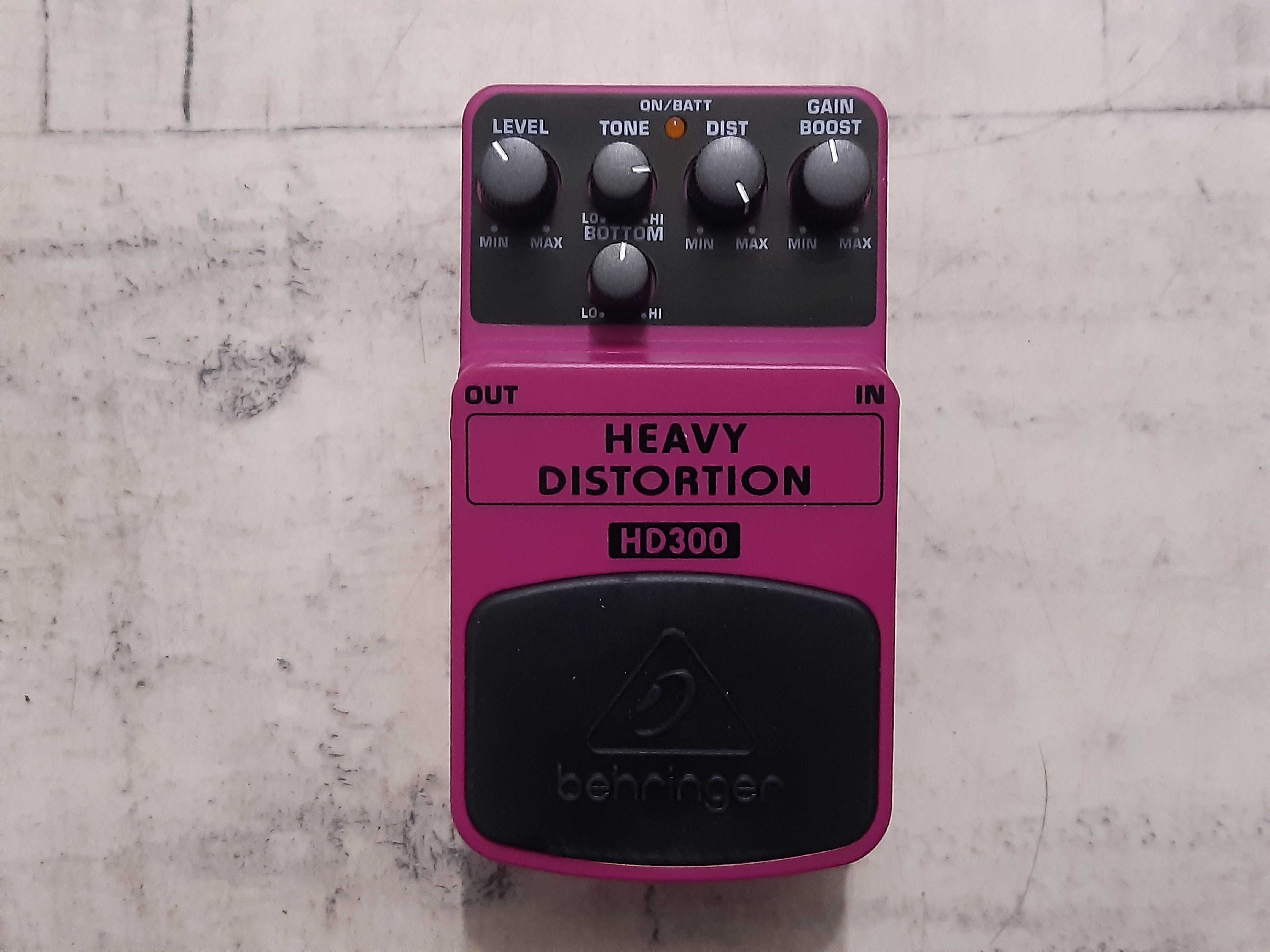 Efekt Gitarowy Behringer Heavy Distortion - wysyłka lub dodam Gratis