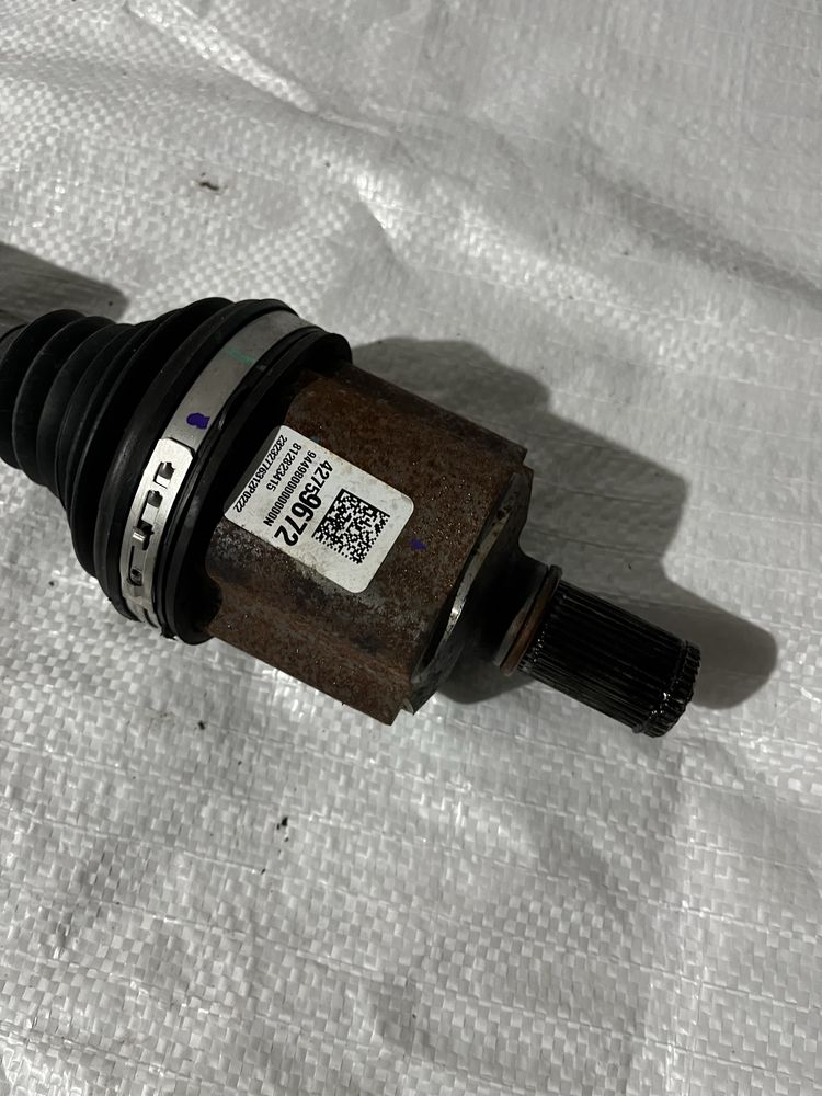 Bolt euv 22рік піввісь привод лівий 42759672