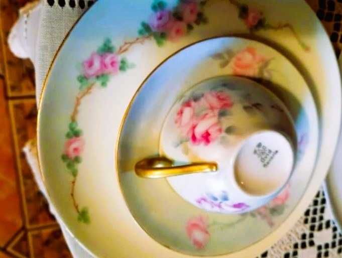 R & S porcelana do czekolady