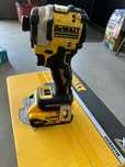 Zakrętarka DeWalt DCF850+ Bateria 5.0ah 2024 rok
