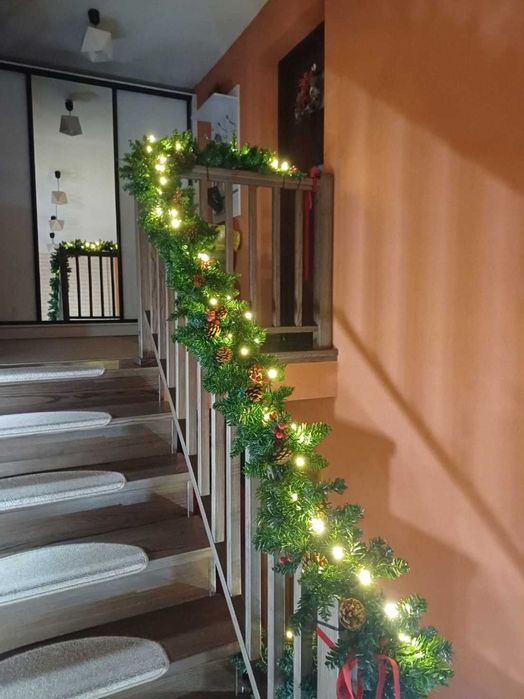 Girlanda świąteczna LED 270 cm – gęsta, zielona, jak żywa!