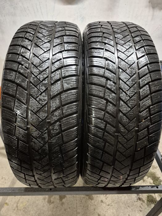 Opony zimowe Vredestein 235/55/19
