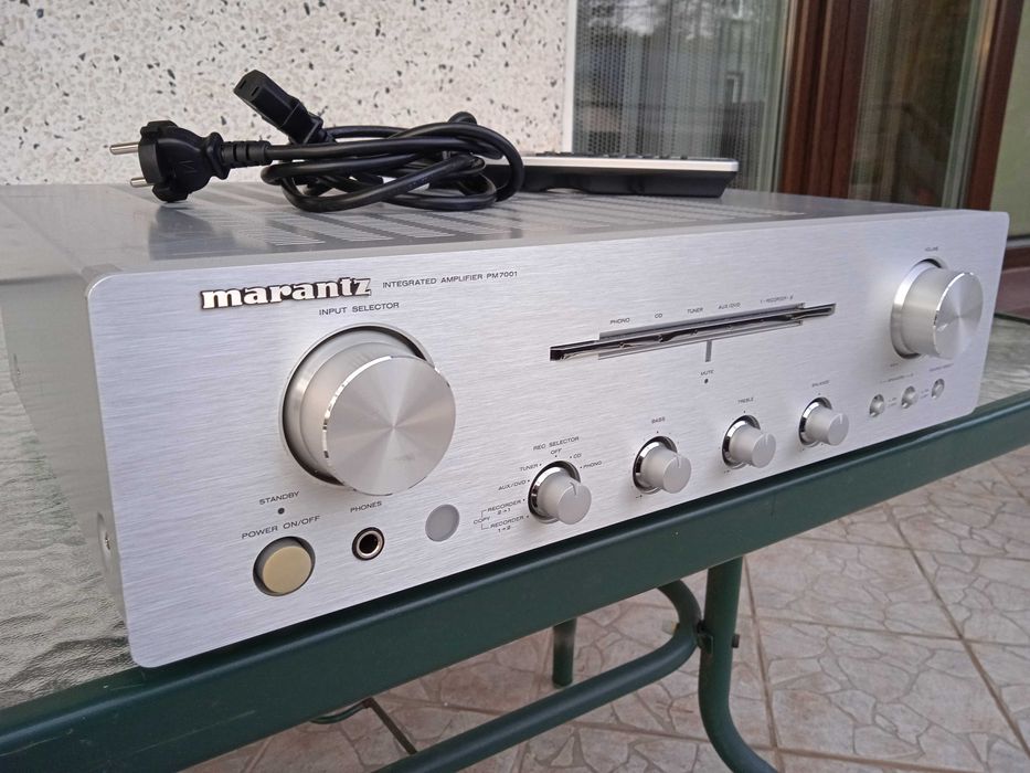 Wzmacniacz Marantz PM7001