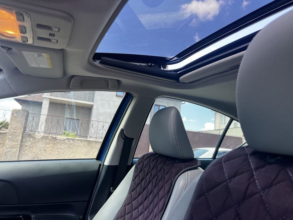 Toyota Prius C, 2015