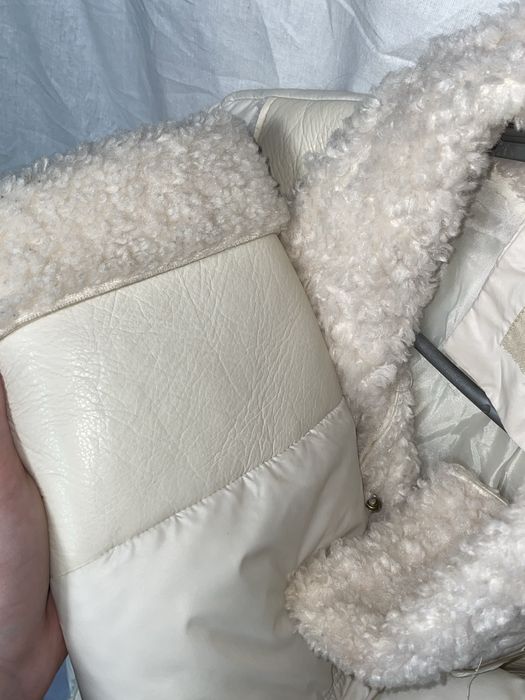 біла зимова куртка жіноча